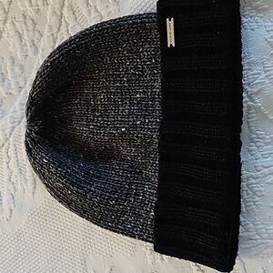 Michael Kors  men's Beanie hat black and grey